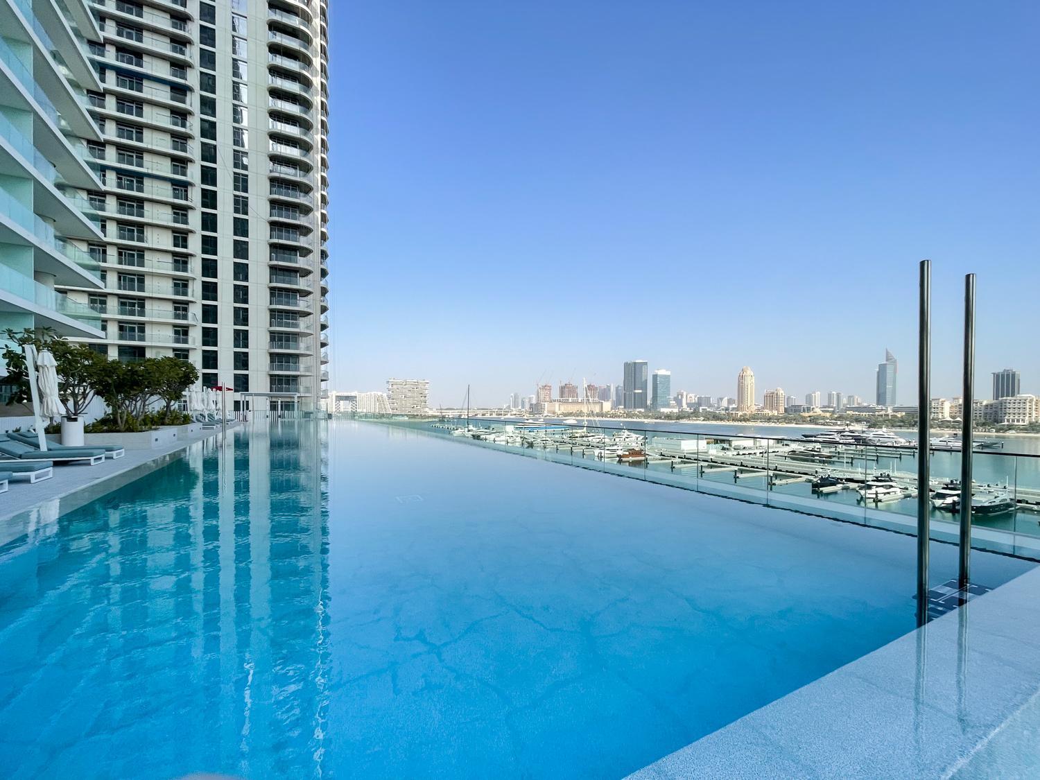 Breathtaking Elegance 1bedroom In Emaar Beachfront Apartment *