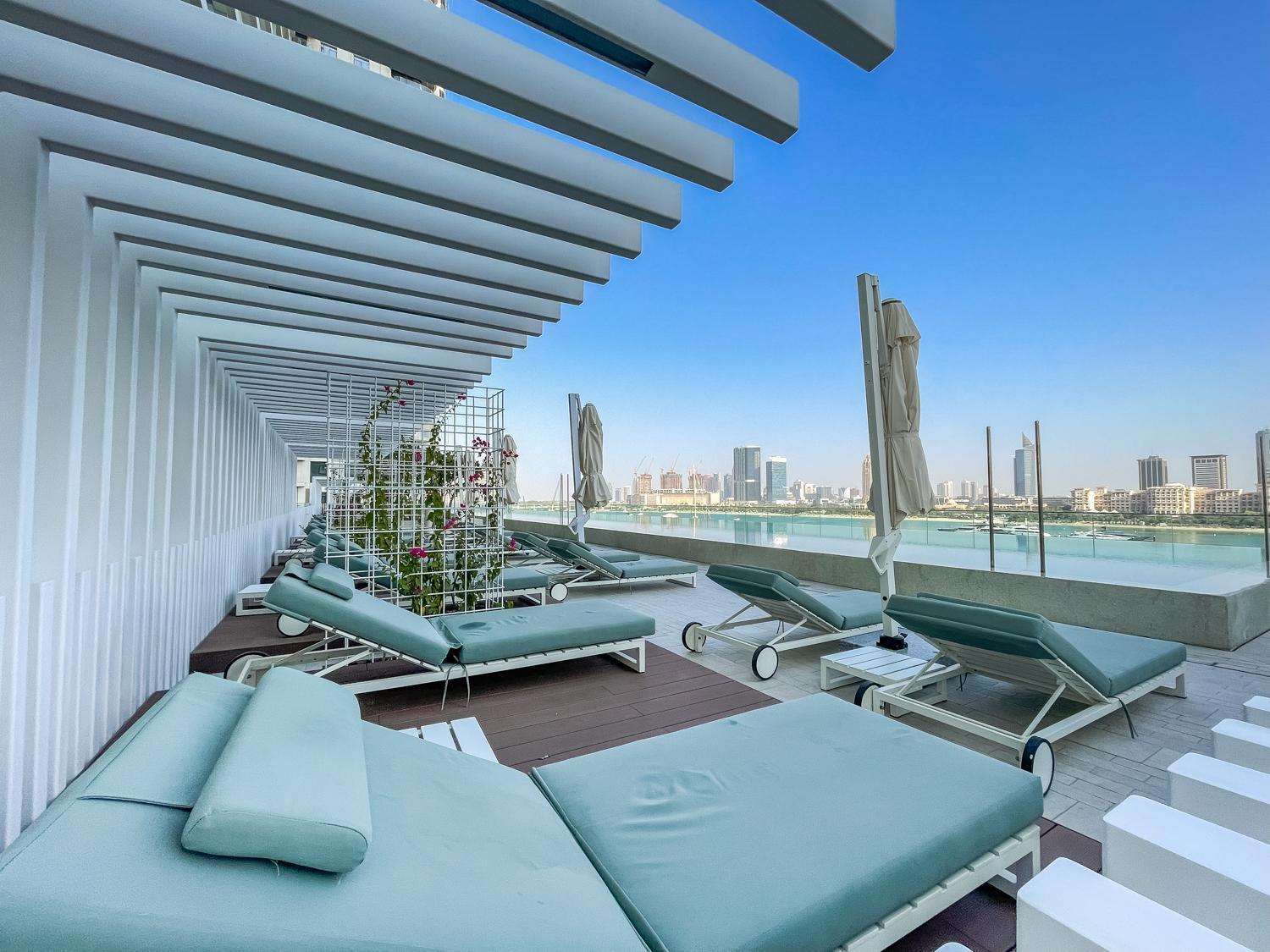 Breathtaking Elegance 1bedroom In Emaar Beachfront Apartment Dubai