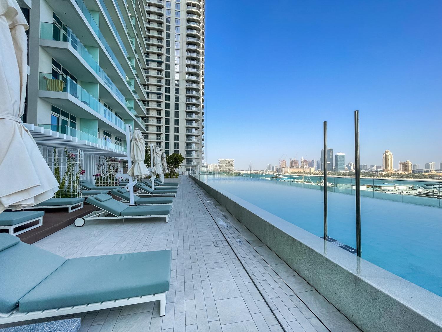 Breathtaking Elegance 1bedroom In Emaar Beachfront *